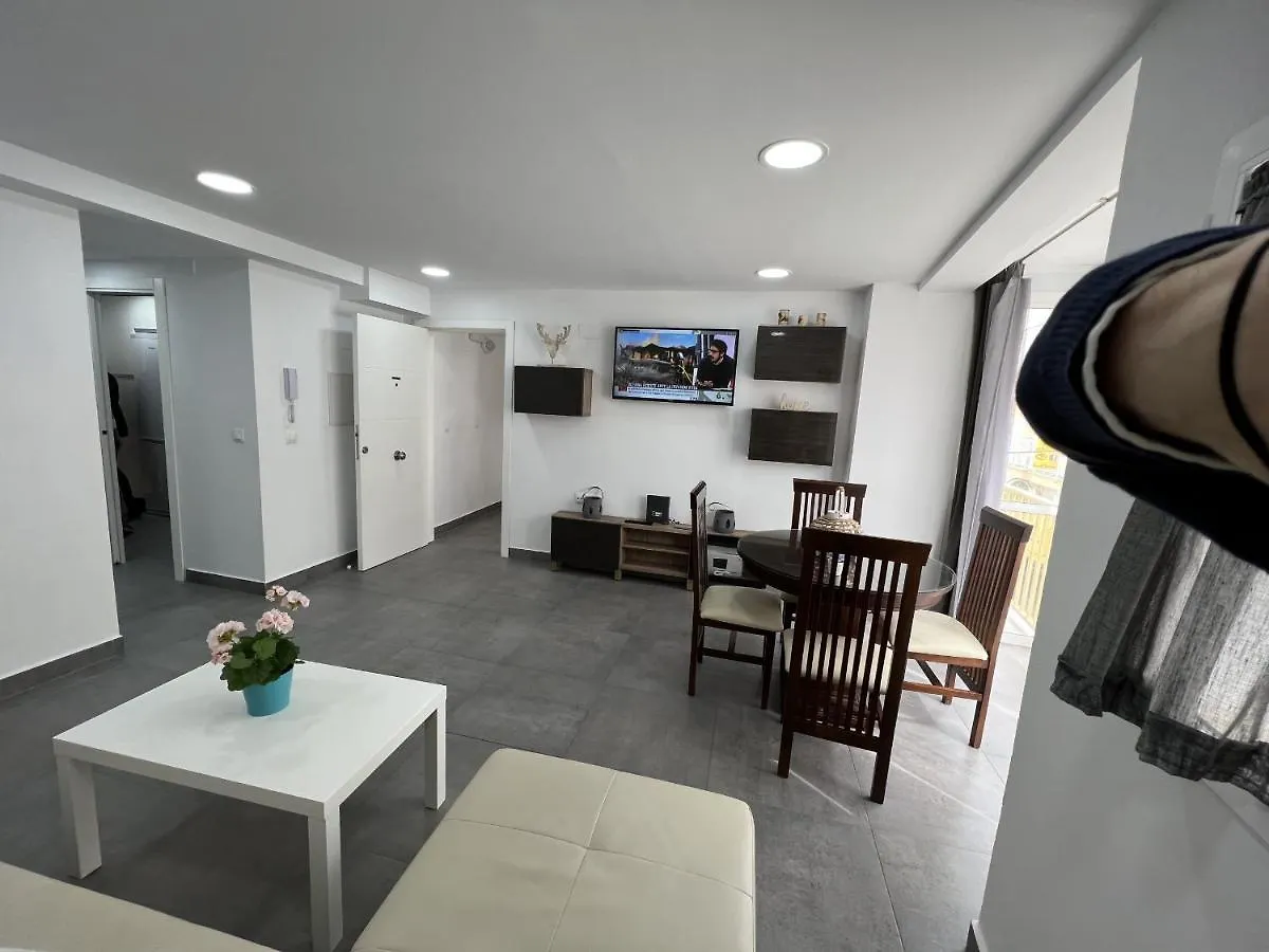 Modern Apartment Royal House In Carihuela Carmen Torremolinos
