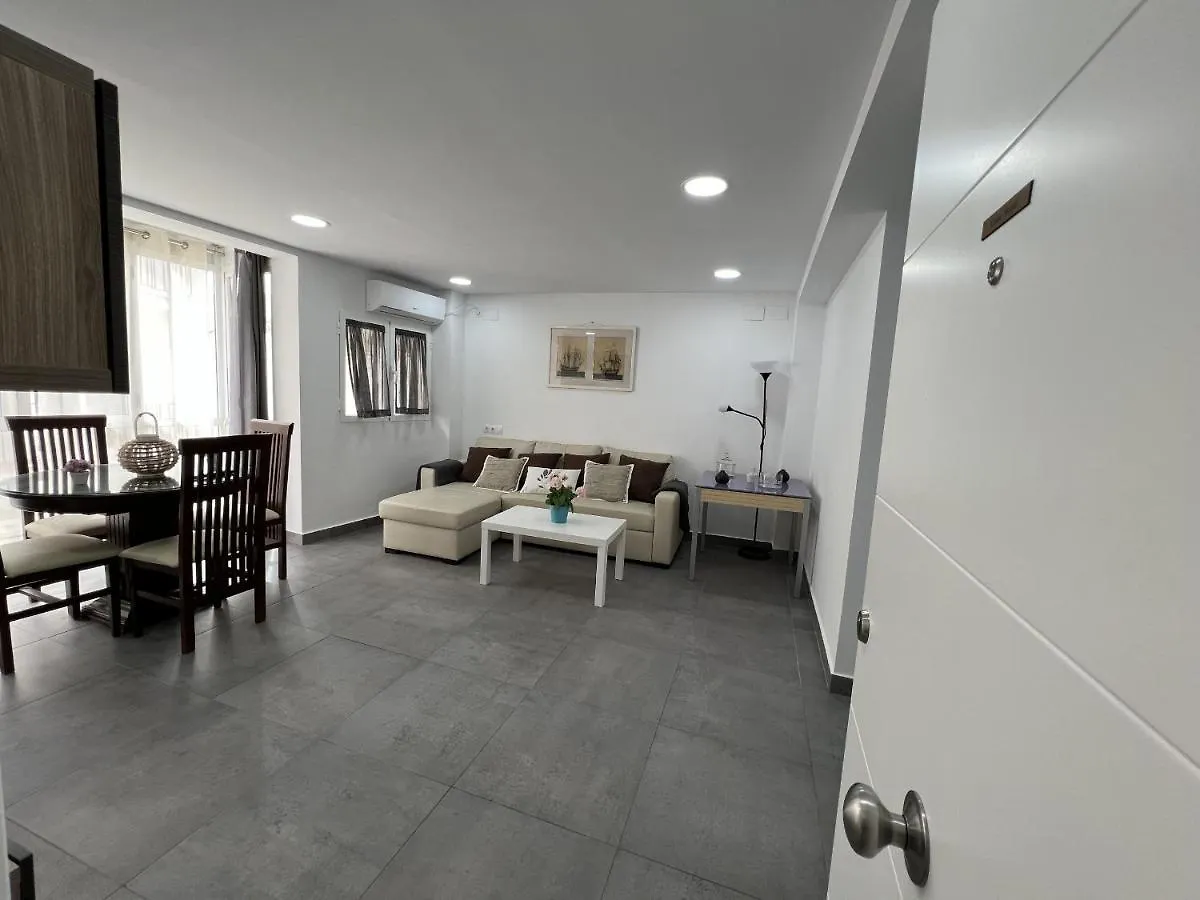 Modern Apartment Royal House In Carihuela Carmen Torremolinos